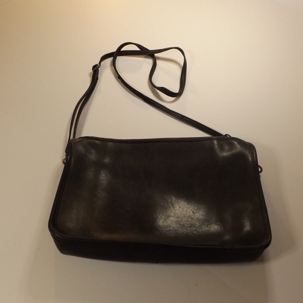 Vintage Coach Purse Square with wristlet and strap, Gray